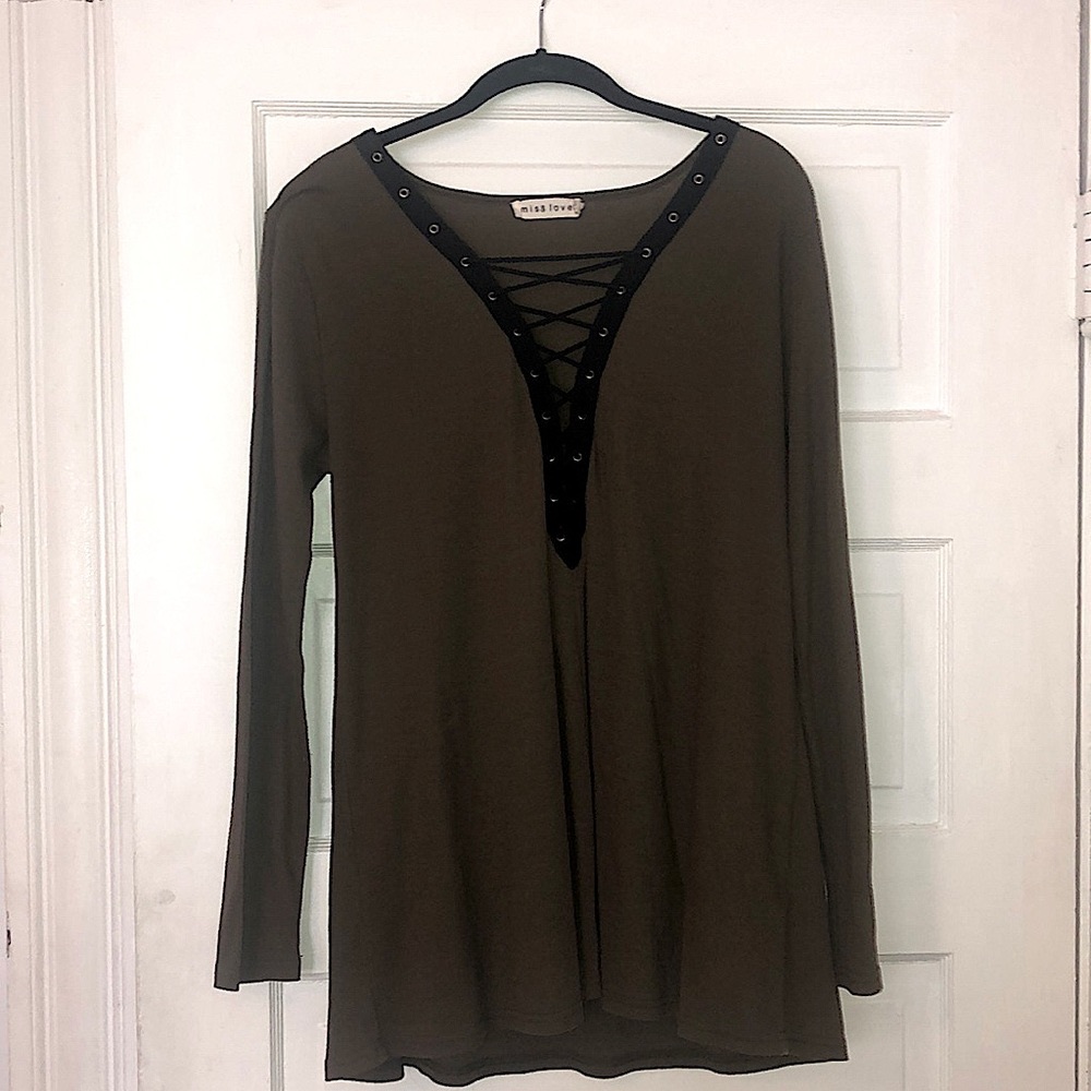 Criss-cross Olive Green Tunic, Size Large.